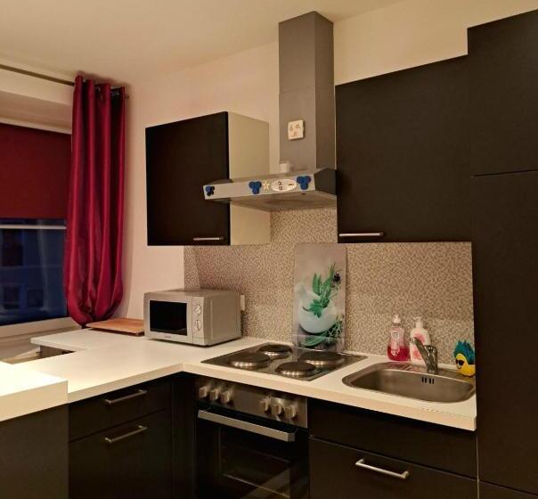 Апартаменты 1 Спальня с Балконом, Rentcenter79_2