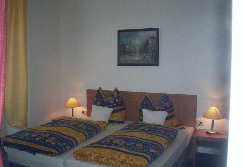 דירת חדר, Pension Florian Am Park