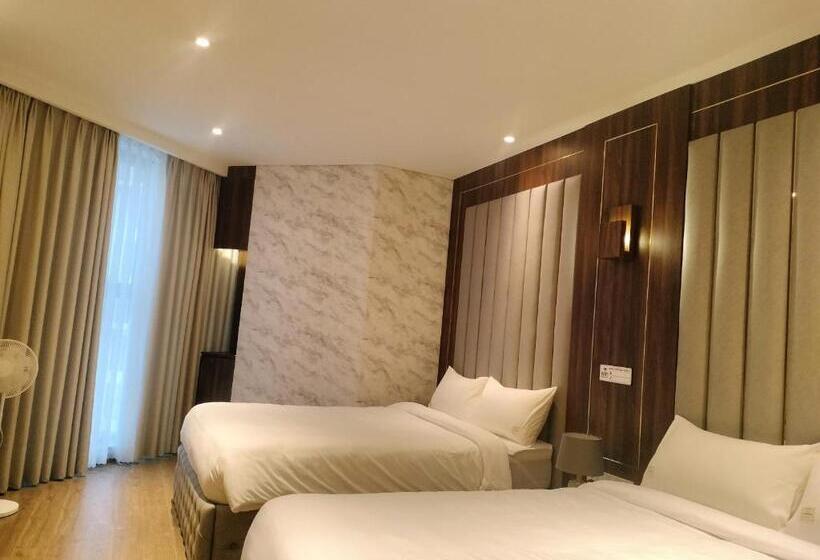 اتاق استاندارد چهار تخته با چشمانداز دریا, Apec Condotel Phan Thiet By Tien Vu