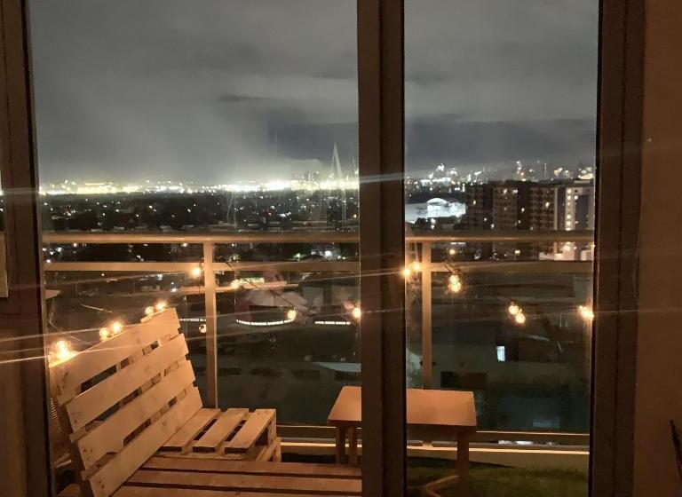 استودیو استاندارد با بالکن, Azure Staycation By Ra