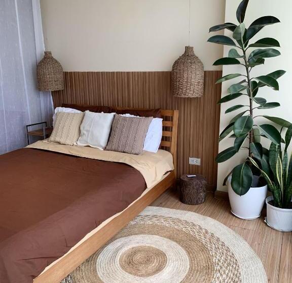 استودیو استاندارد با بالکن, Azure Staycation By Ra