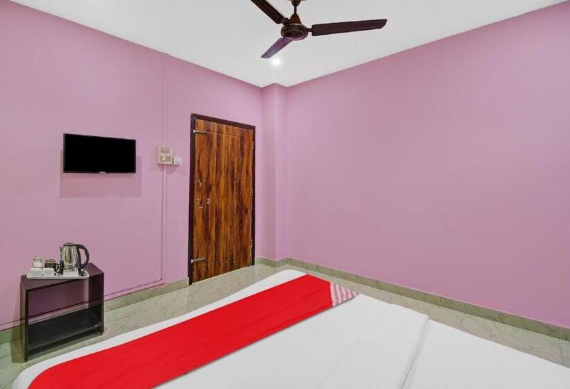 חדר קלאסי לשלושה, Flagship A B Guest House