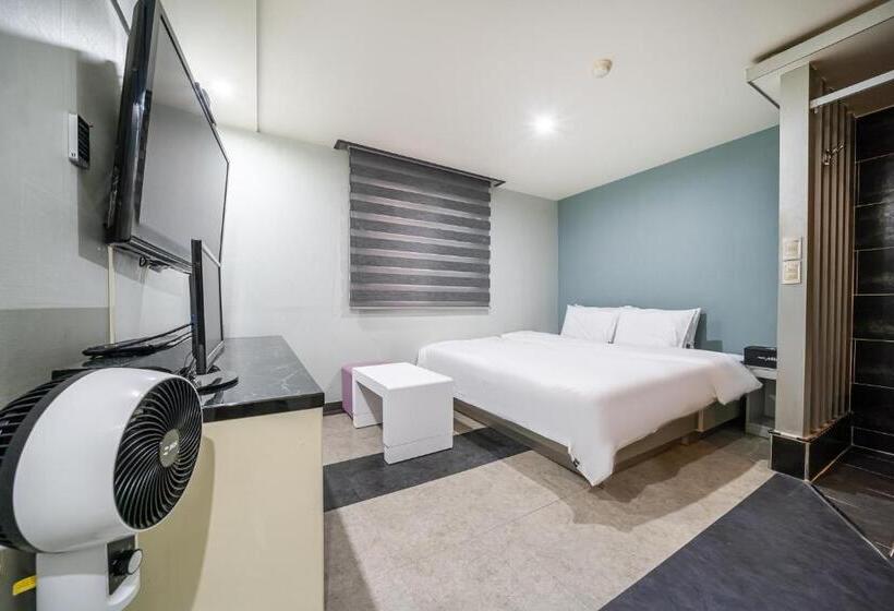 اتاق استاندارد, Mu