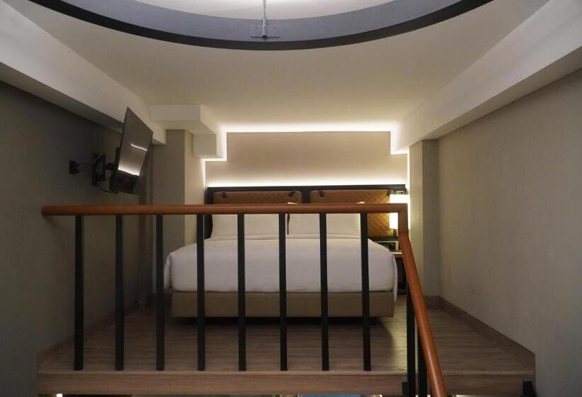 Номер Deluxe Кровать Кинг, Posto Dormire Sudirman