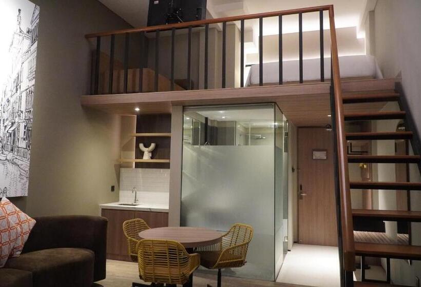 Стандартный Номер Кровать Кинг, Posto Dormire Sudirman