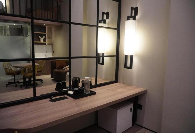 Стандартный Номер Кровать Кинг, Posto Dormire Sudirman