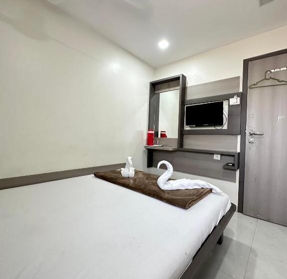 חדר סטנדרט חדר אמבטיה משותף, Rs Regency