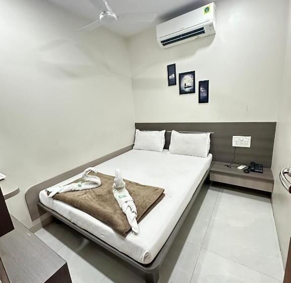 חדר סטנדרט חדר אמבטיה משותף, Rs Regency