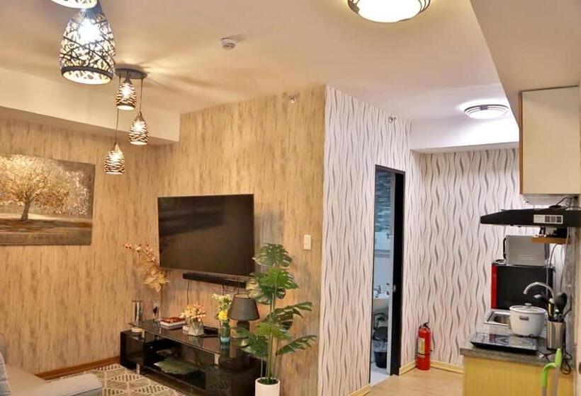家庭间, Mesaverte Residences
