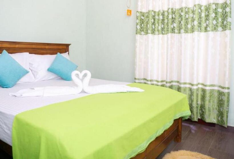 Номер Стандарт, Airport Villa D 87