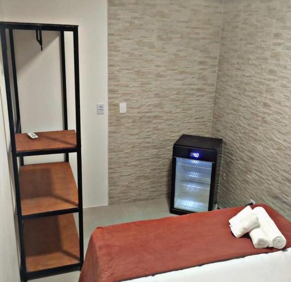 バス共有のスタンダードルーム, Casa Pousada Cabo Frio