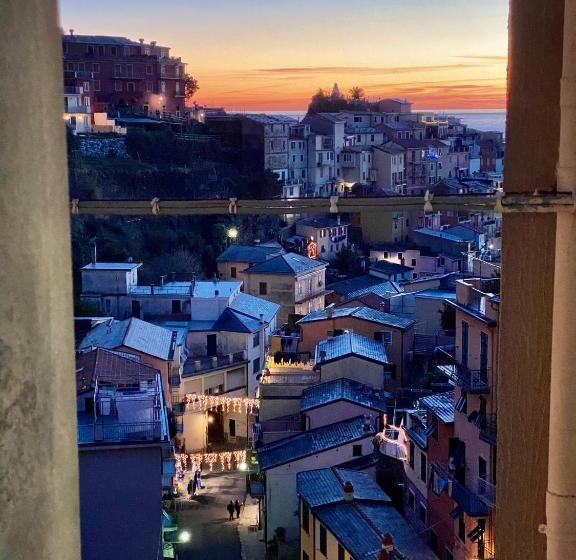 Семейный Номер Вид на Море, The Manarola Main Plaza