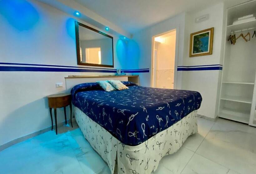 Номер Стандарт, The Manarola Main Plaza