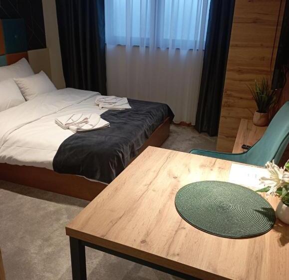استودیوی لوکس, Ru&ki Apartman  Hotel Djina A13