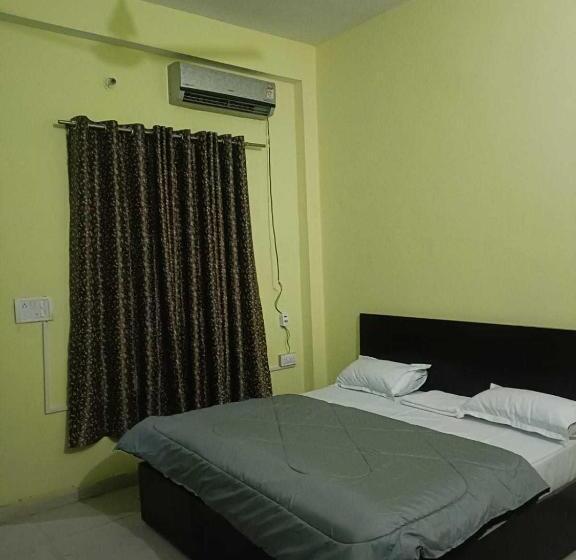 标准间, Super Oyo Hotel Shree Ji