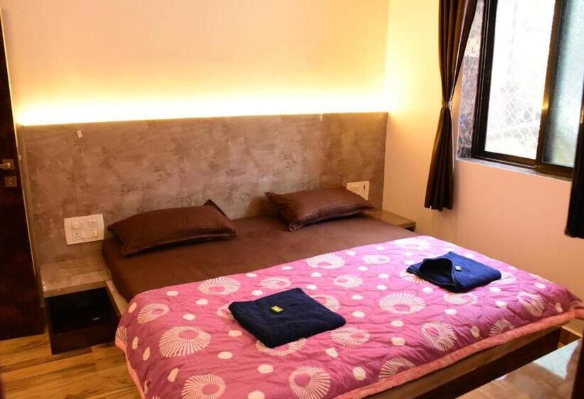 חדר דלוקס, Suyog Hotel,matheran