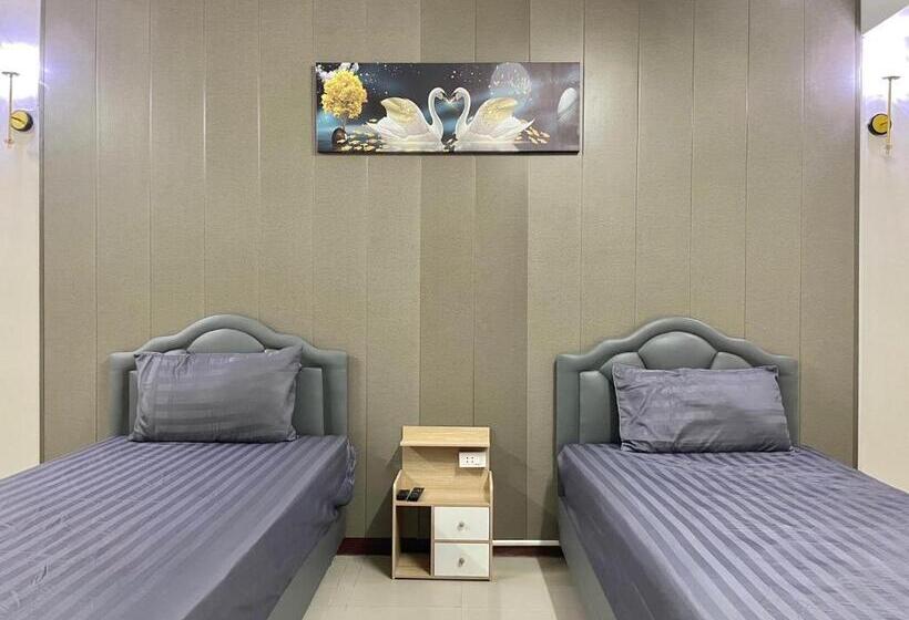 패밀리 룸, 2b Cozy Hostel ตรัง