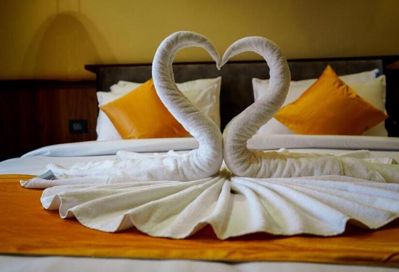 발코니 디럭스 룸, Aaristo Beach Resort And Spa