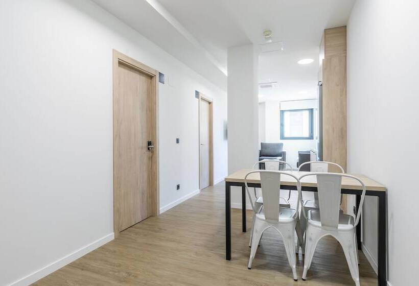 اتاق استاندارد یک نفره, Micampus Getafe Ii Student Residence