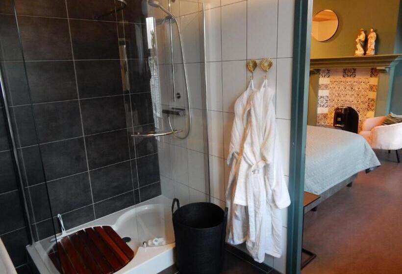 スタンダードルーム, Gasthuis In De Heilige Stede