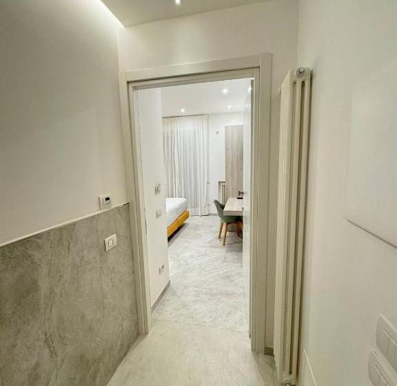 キングサイズベッドのスタンダードルーム, Lemon Gaja