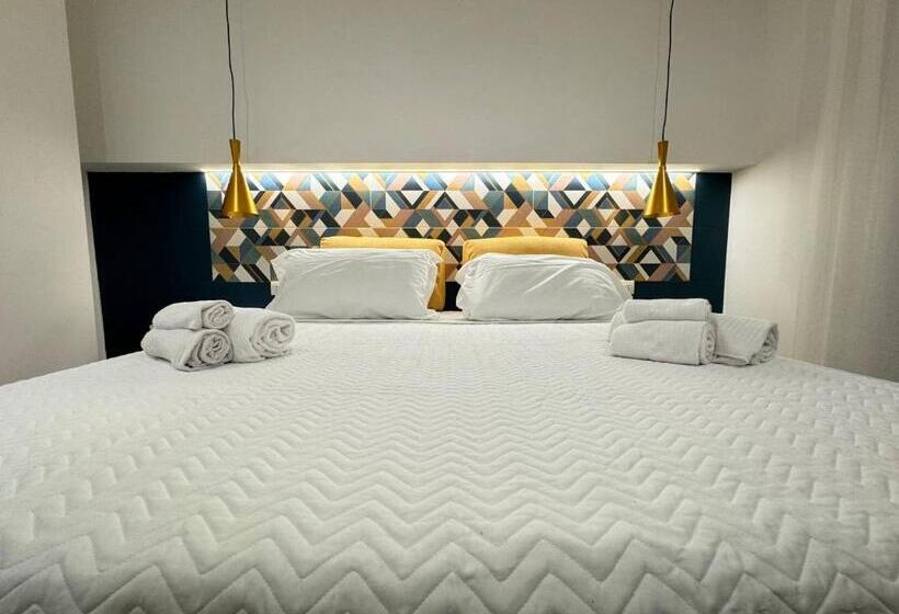 キングサイズベッドのスタンダードルーム, Lemon Gaja