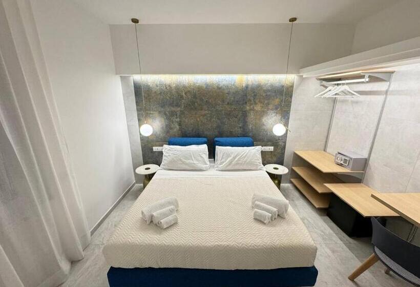 キングサイズベッドのスーペリアルーム, Lemon Gaja