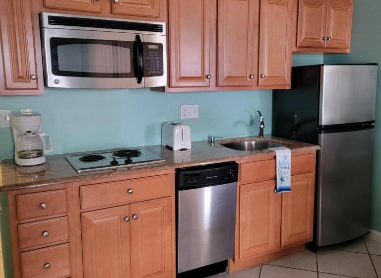 Апартаменты 1 Спальня Вид на Море, Champagne Isle Resort Unit 107