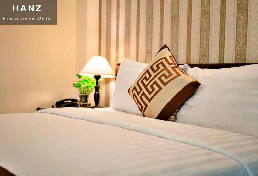 Chambre Standard, Hanz Thanh Thu