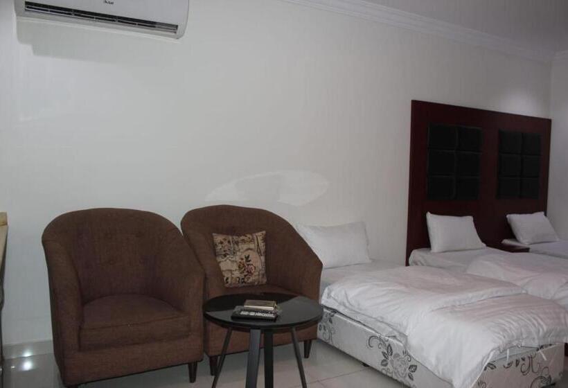 חדר סטנדרט לשלושה, جوان سويت للشقق المخدومة