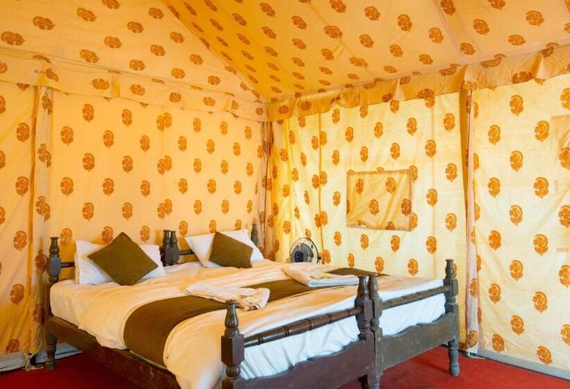 标准间带阳台, Melody Moon Desert Camp & Resort