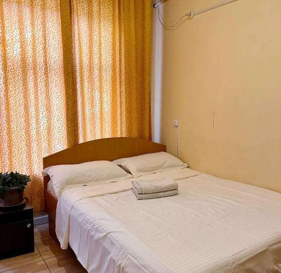 اتاق استاندارد, Eurasia