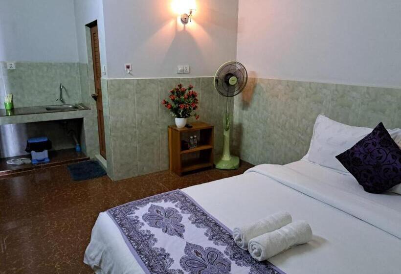اتاق اکونومی, Guesthouse Chamroeun Mongkul