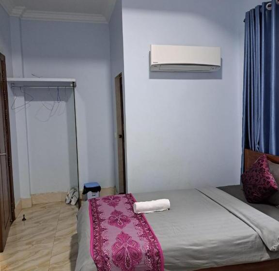 اتاق استاندارد, Guesthouse Chamroeun Mongkul