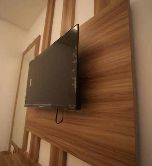 家庭间, Shanti International