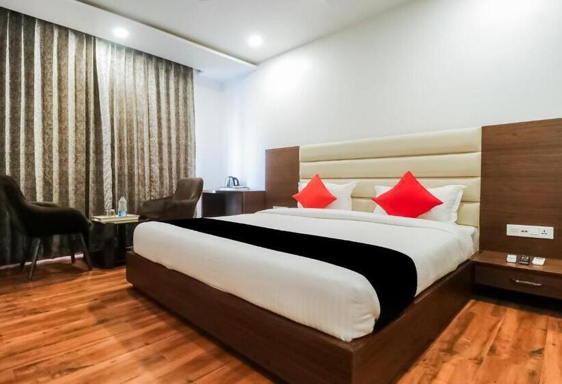 Triple Classic Room, O Gn Pride