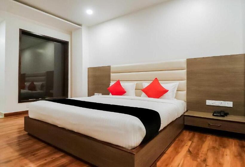 Triple Classic Room, O Gn Pride