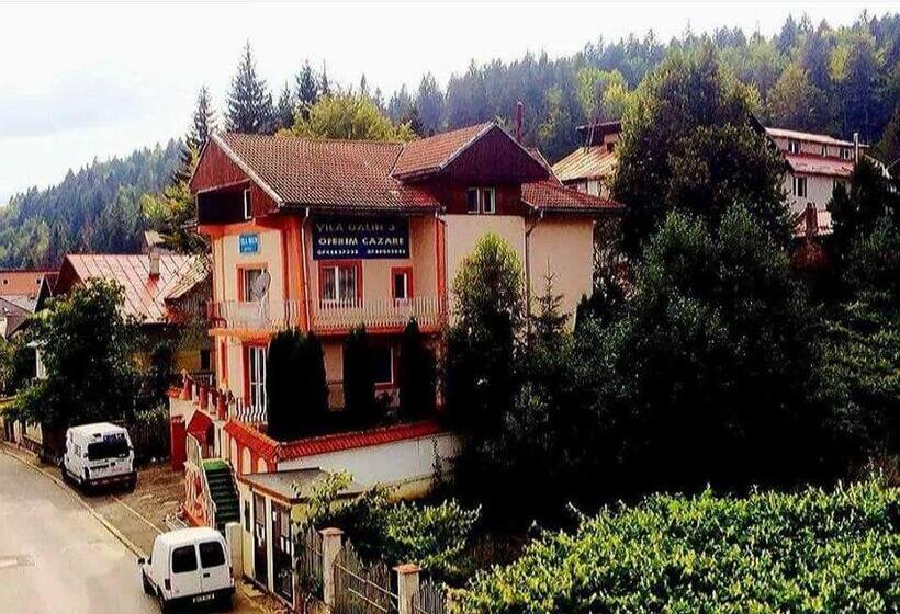 Pokój Standard Trzyosobowy, Dalin Vila