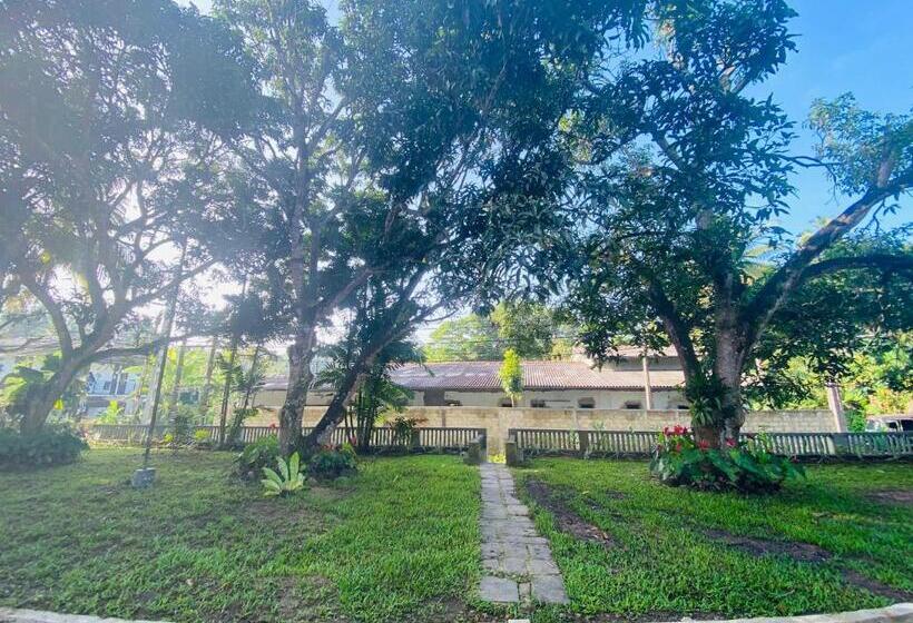 اتاق لوکس, Happy Valley Residence Unawatuna
