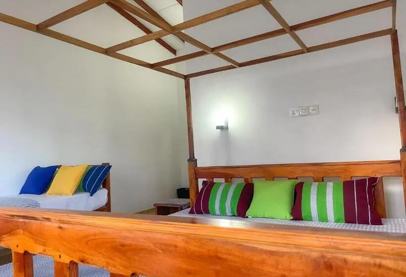 Triple Room Sea View, Summer Lodge Tangalle