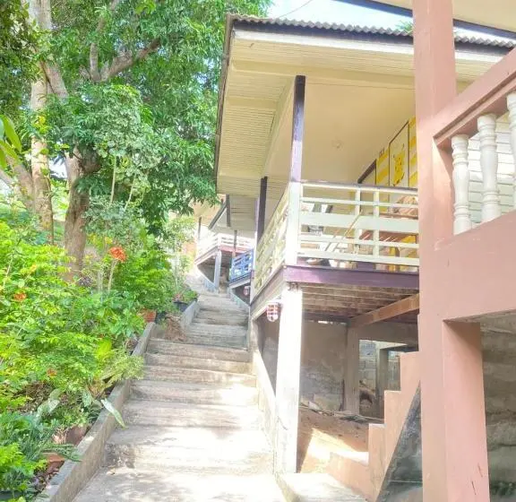 スタンダードバンガロー, Paradise Bungalows Lamai Beach