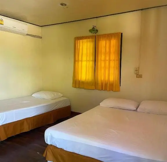 スタンダードトリプルルーム, Paradise Bungalows Lamai Beach