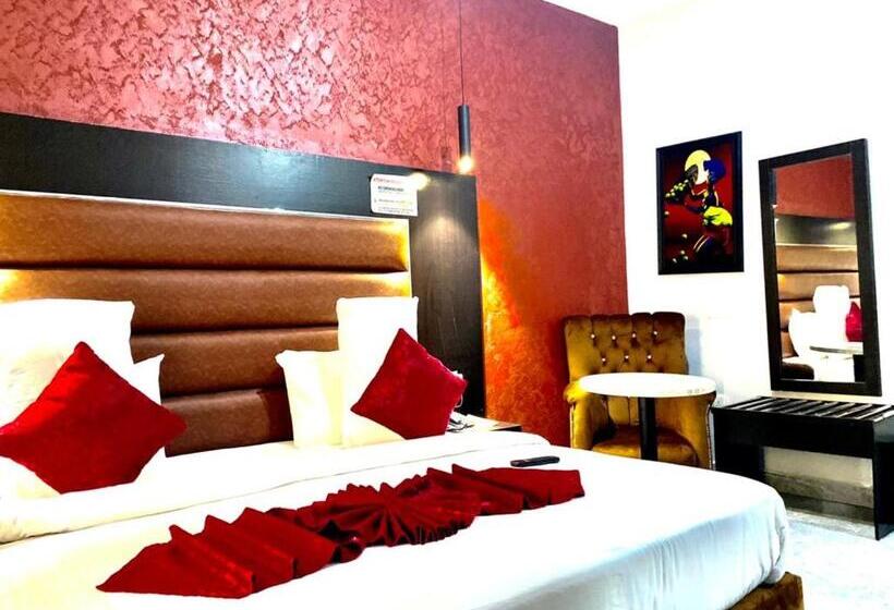싱글 디럭스 룸, Rove Luxury Hotel And Suites