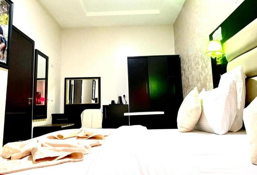 디럭스 스위트, Rove Luxury Hotel And Suites