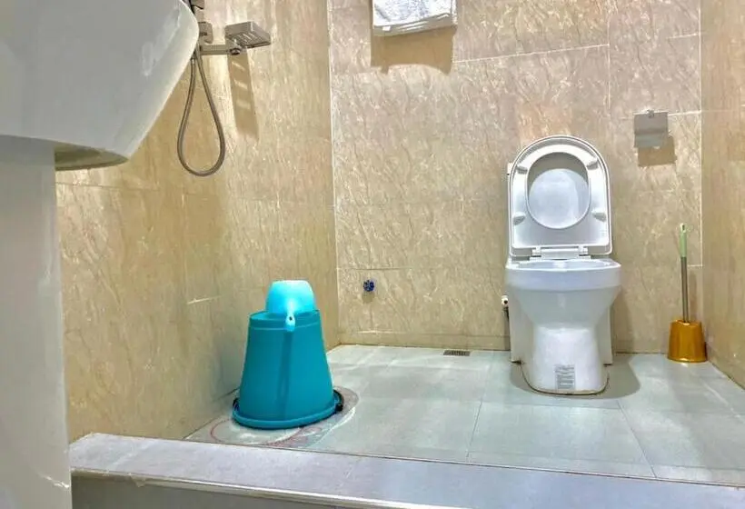 سوییت لوکس, Rove Luxury Hotel And Suites