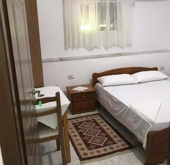 اتاق استاندارد, Hostel Xarba