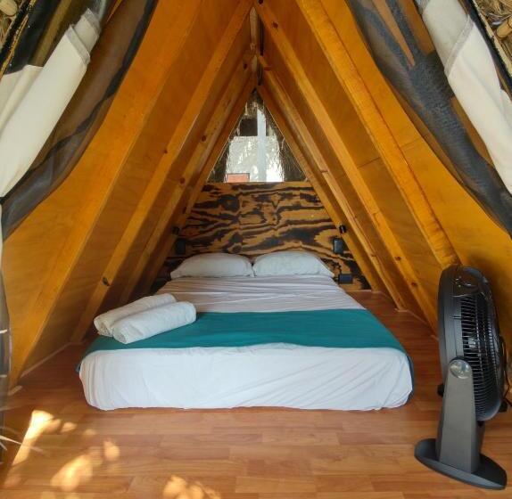 Номер Стандарт Вид на Озеро, Asana Glamping