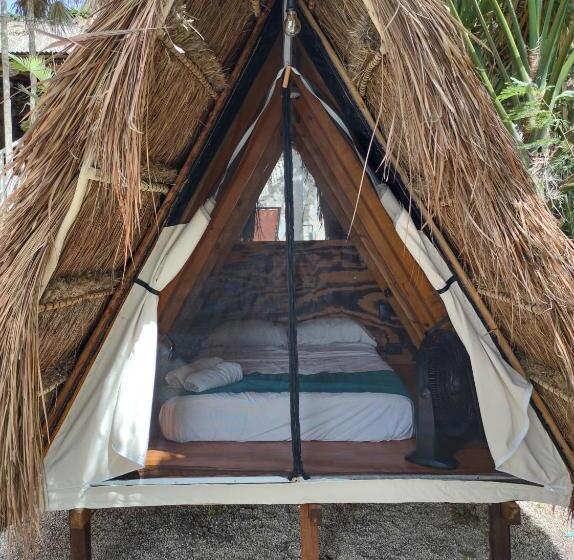Номер Стандарт Вид на Озеро, Asana Glamping