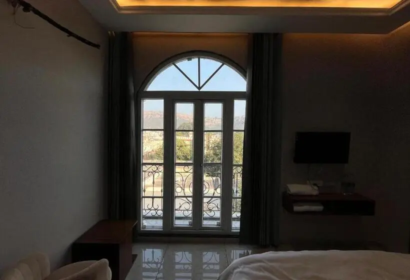 Deluxe-huone Näkymä, Hari Leela Fort View Palace