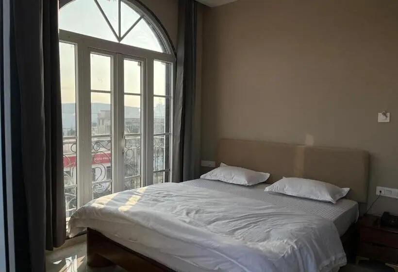 Deluxe-huone Näkymä, Hari Leela Fort View Palace
